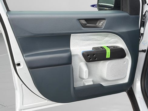 New 2026 Ford Maverick XLT image 21