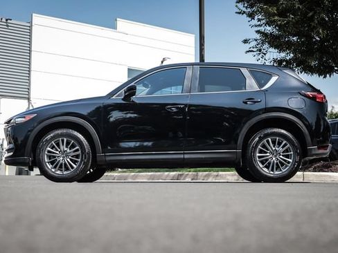Used 2017 MAZDA CX-5 Touring FWD image 15
