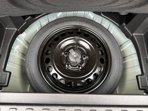 Certified 2024 Chevrolet Equinox LT image 23