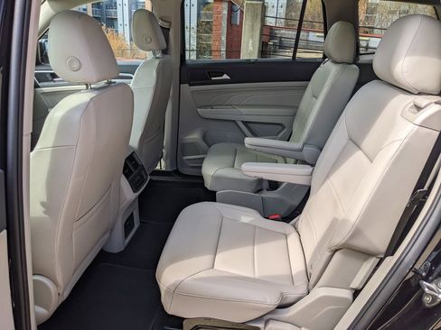 Used 2022 Volkswagen Atlas SE image 23