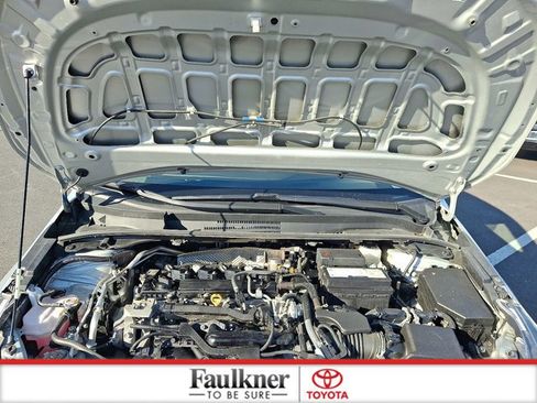 Used 2023 Toyota Corolla LE image 27