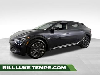 Used 2025 Kia EV6 Light RWD video 1