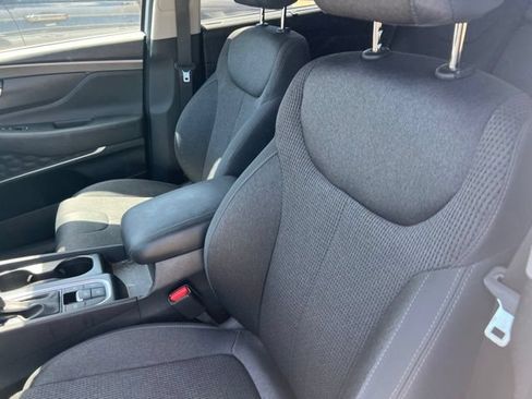 Used 2020 Hyundai Santa Fe SEL w/ Convenience Package FWD image 3