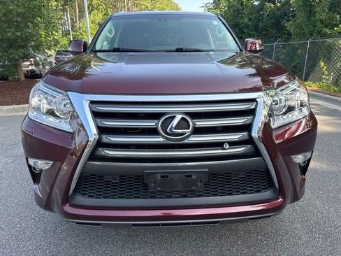 Used 2019 Lexus GX 460 Premium AWD/4WD image 2
