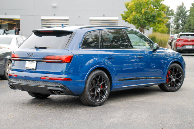 New 2026 Audi SQ7 Prestige AWD/4WD image 3