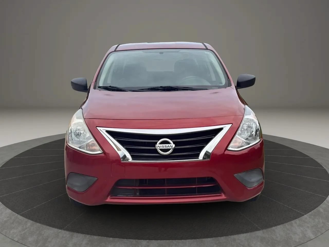 Used 2016 Nissan Versa SV FWD image 8