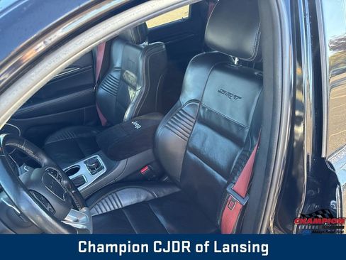 Used 2018 Jeep Grand Cherokee SRT image 20