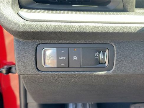 New 2026 Chevrolet Traverse LT w/ LPO, Floor Liner Package image 25