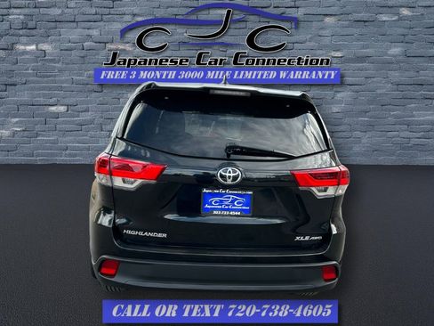 Used 2019 Toyota Highlander XLE image 7