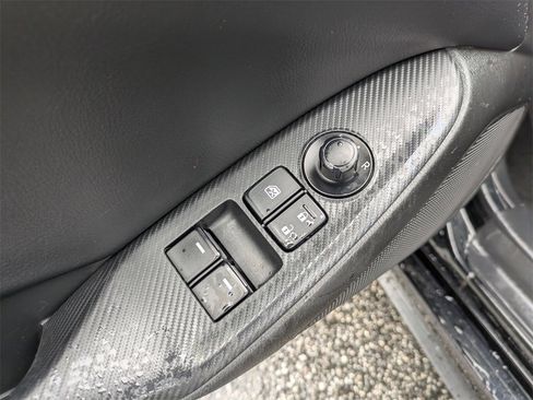 Used 2018 MAZDA MX-5 Miata RF Grand Touring image 11