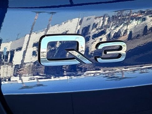 Used 2022 Audi Q3 2.0T Premium Plus w/ Premium Plus Package image 6