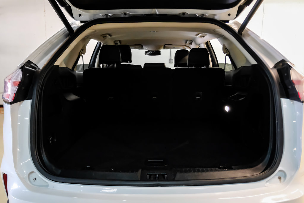 Used 2024 Ford Edge SEL w/ Convenience Package AWD/4WD image 48