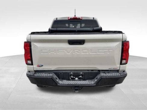 Certified 2026 Chevrolet Colorado ZR2 w/ Technology Package AWD/4WD image 4