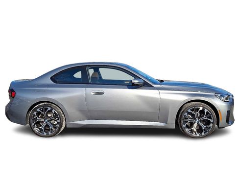 Used 2025 BMW 230i xDrive Coupe w/ Premium Package image 7
