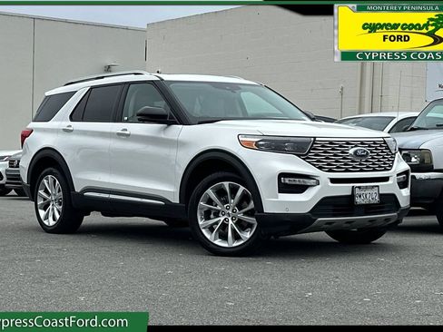 Certified 2023 Ford Explorer Platinum w/ Technology Package AWD/4WD image 1