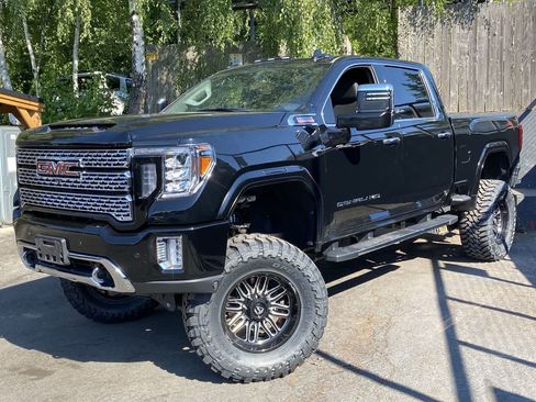 Used 2020 GMC Sierra 2500 Denali w/ Denali Ultimate Package AWD/4WD image 1