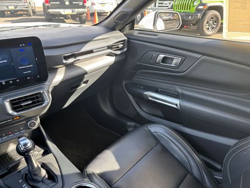 Used 2024 Ford Mustang Premium image 36
