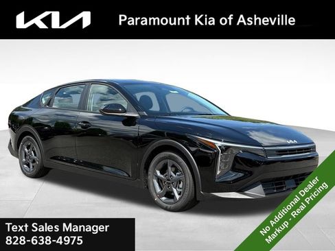 New 2026 Kia K4 FWD image 1