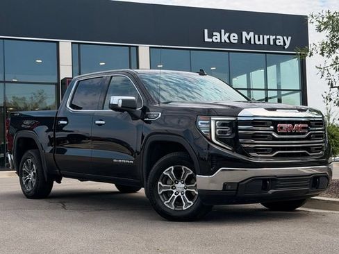 Used 2025 GMC Sierra 1500 SLT AWD/4WD image 1