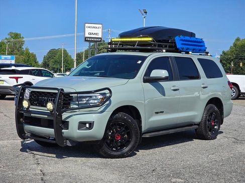 Used 2021 Toyota Sequoia TRD Pro AWD/4WD image 2