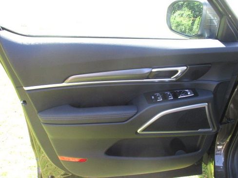 New 2025 Kia Telluride S image 17