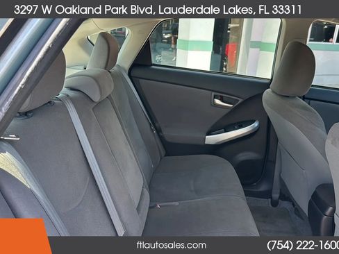Used 2015 Toyota Prius Two FWD image 31