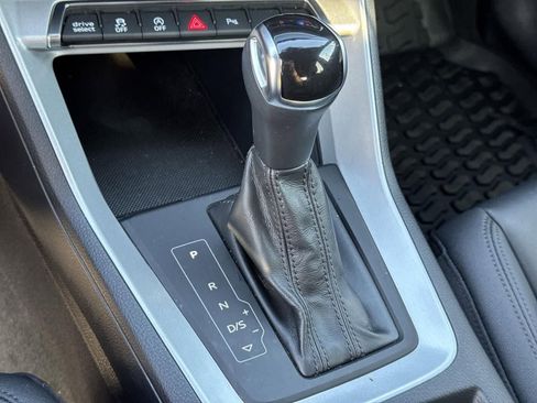 Used 2021 Audi Q3 2.0T Premium w/ Convenience Package image 39