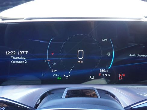 New 2026 Cadillac Vistiq Platinum image 21