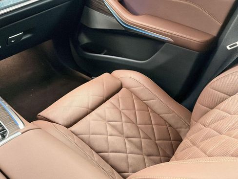 New 2026 BMW X5 xDrive50e w/ M Sport Package image 25