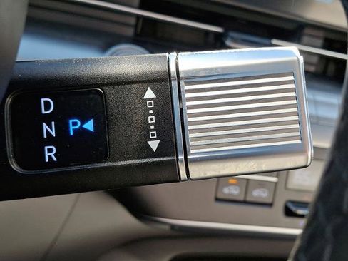 Certified 2024 Hyundai Kona Limited image 15