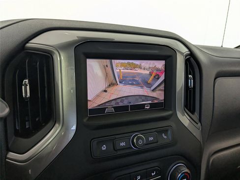 Used 2024 Chevrolet Silverado 1500 Custom Trail Boss w/ LPO, Dark Essentials Package image 18