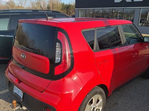 Used 2019 Kia Soul image 3