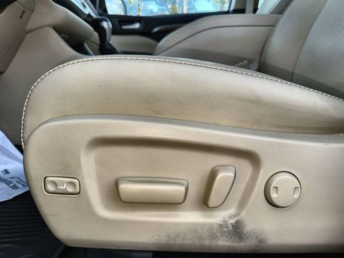 Used 2019 Toyota Highlander Limited Platinum image 21