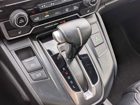 Used 2018 Honda CR-V Touring image 31