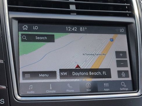 Used 2019 Lincoln Nautilus Reserve FWD image 24