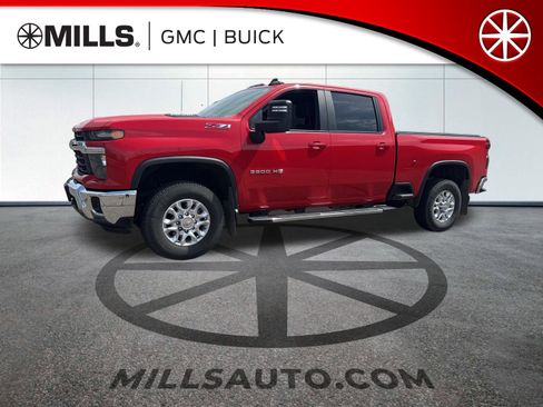 Used 2024 Chevrolet Silverado 3500 LT w/ Safety Package AWD/4WD image 1
