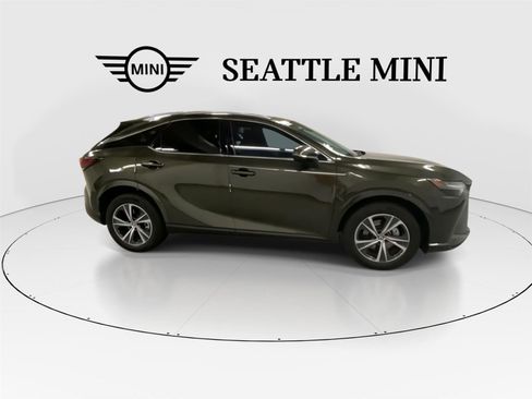 Used 2023 Lexus RX 350h w/ Accessory Package (Z1) AWD/4WD image 13