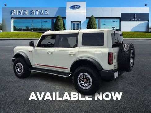 New 2026 Ford Bronco Outer Banks image 5