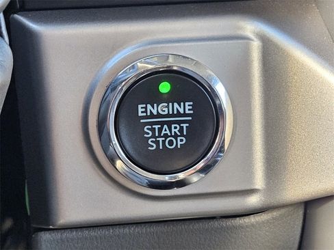 Used 2022 Ford F150 XLT w/ Equipment Group 302A High image 23