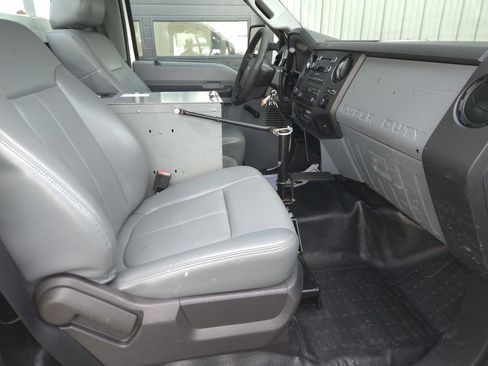 Used 2015 Ford F250 XL w/ XL Value Package AWD/4WD image 16