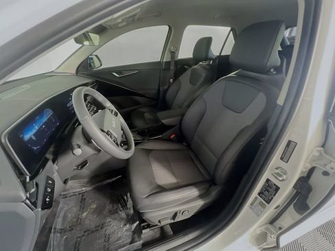 Used 2025 Kia Niro Wind w/ Wind Preserve Package FWD image 10