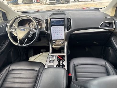 Used 2024 Ford Edge SEL w/ Convenience Package image 18