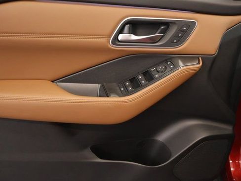 New 2026 Nissan Rogue Platinum w/ Platinum Premium Package image 9