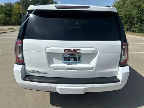 Used 2018 GMC Yukon XL SLT w/ HD Trailering Package RWD image 7