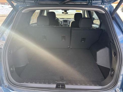 Used 2024 Chevrolet Equinox LT image 9