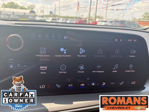 Used 2024 Chevrolet Traverse LT FWD image 17