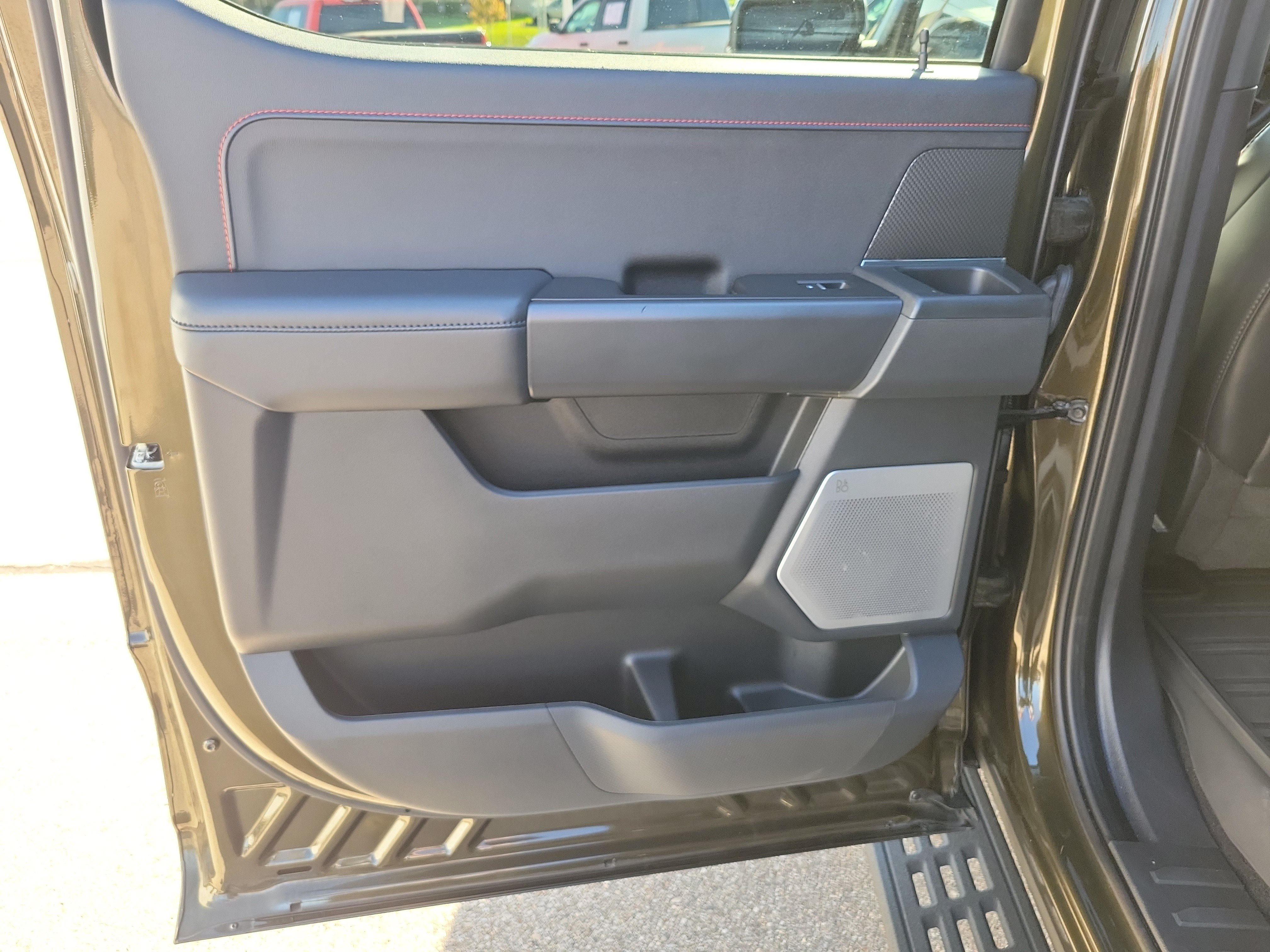 Used 2024 Ford F150 Raptor AWD/4WD image 13