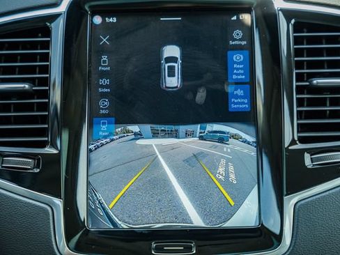 Certified 2023 Volvo XC90 T8 Ultimate AWD/4WD image 41
