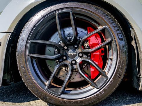 Used 2018 Dodge Challenger SRT Hellcat image 69