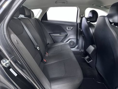 Used 2026 Kia K4 FWD image 28
